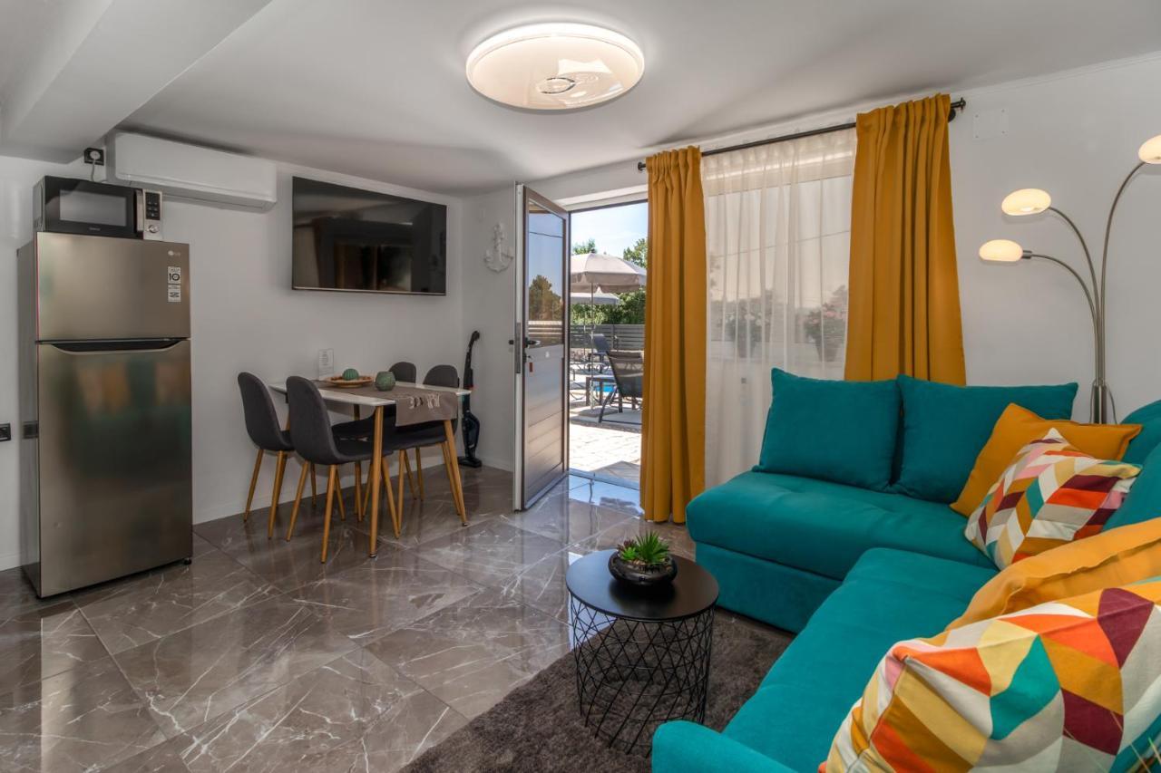 Apartments Mila Кленовица Экстерьер фото